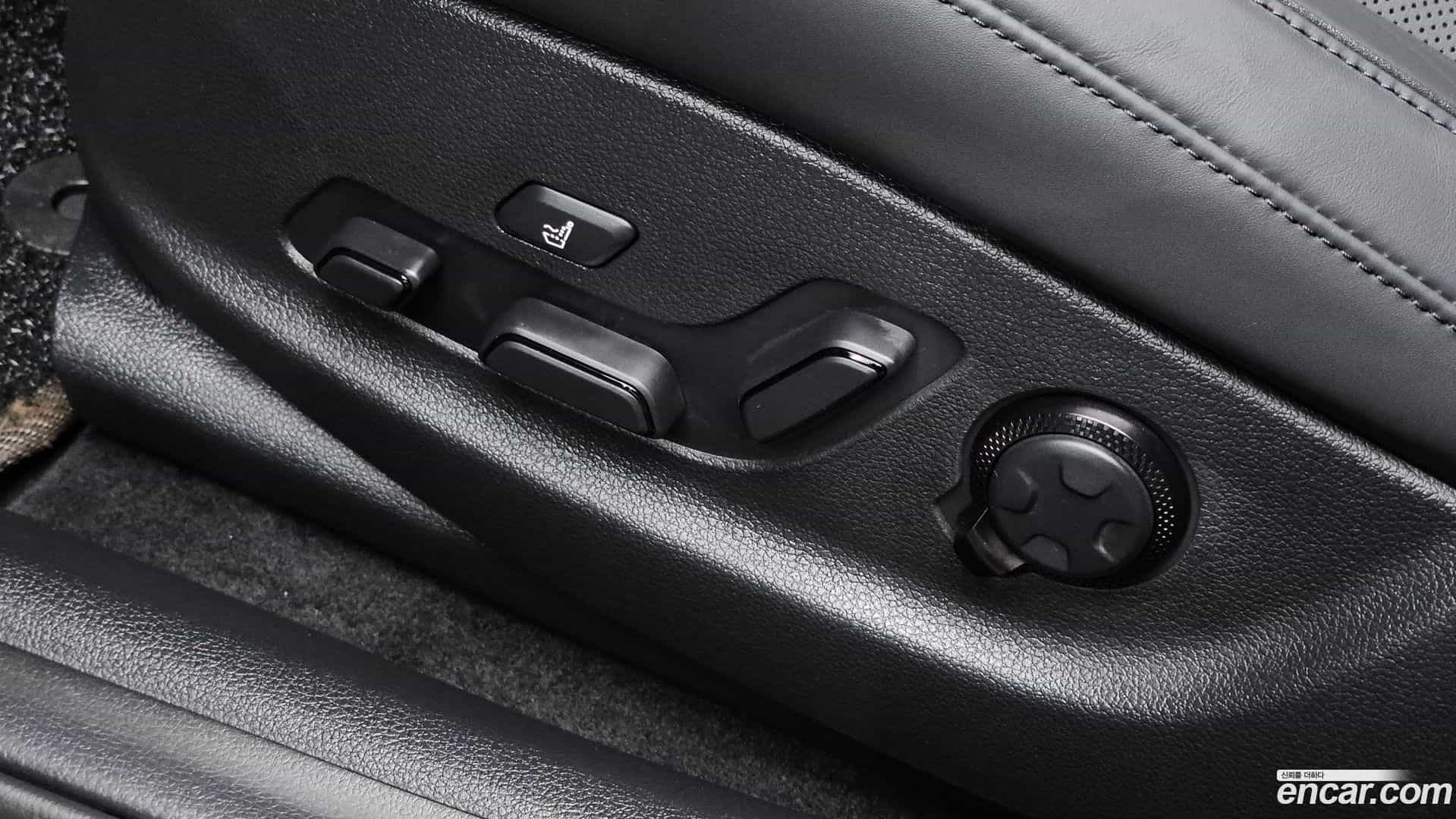 G80 Genesis 2025.10-OPTION-042