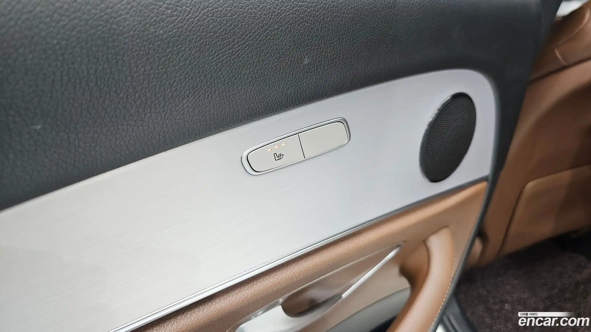 E-Class Mercedes-Benz 2020.11-OPTION-021