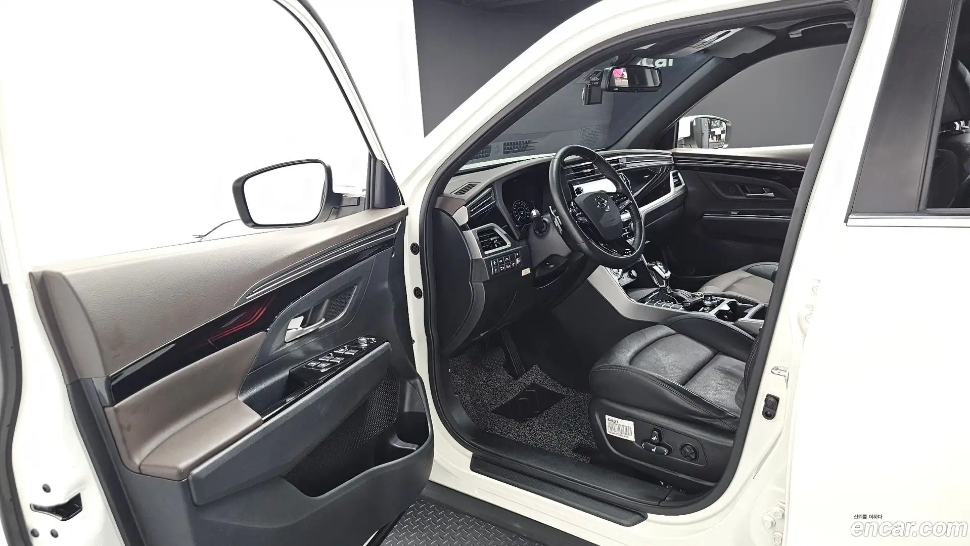 KORANDO KG Mobility 2019.9-INNER-010