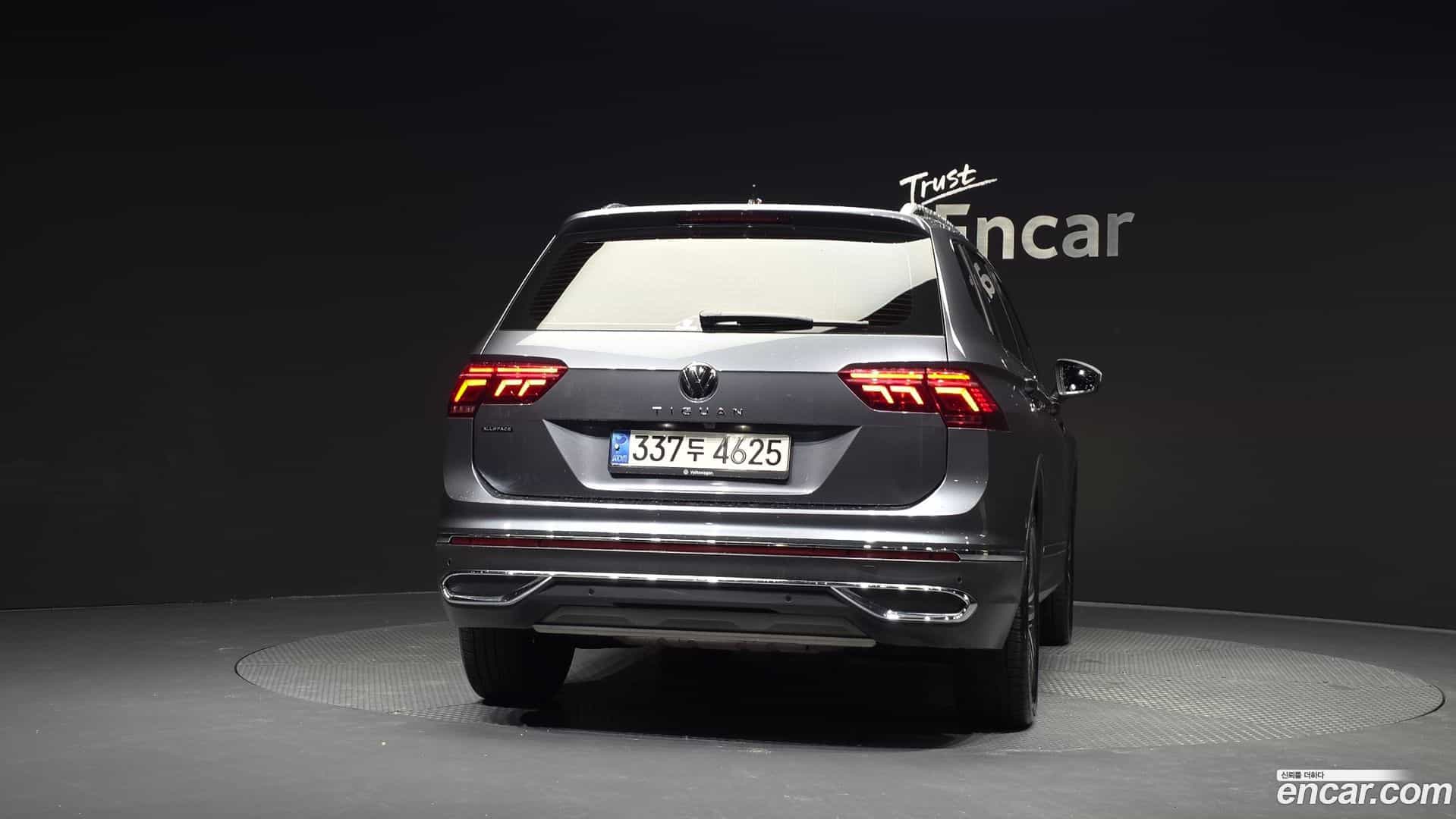 Tiguan Volkswagen 2022.11-OUTER-004