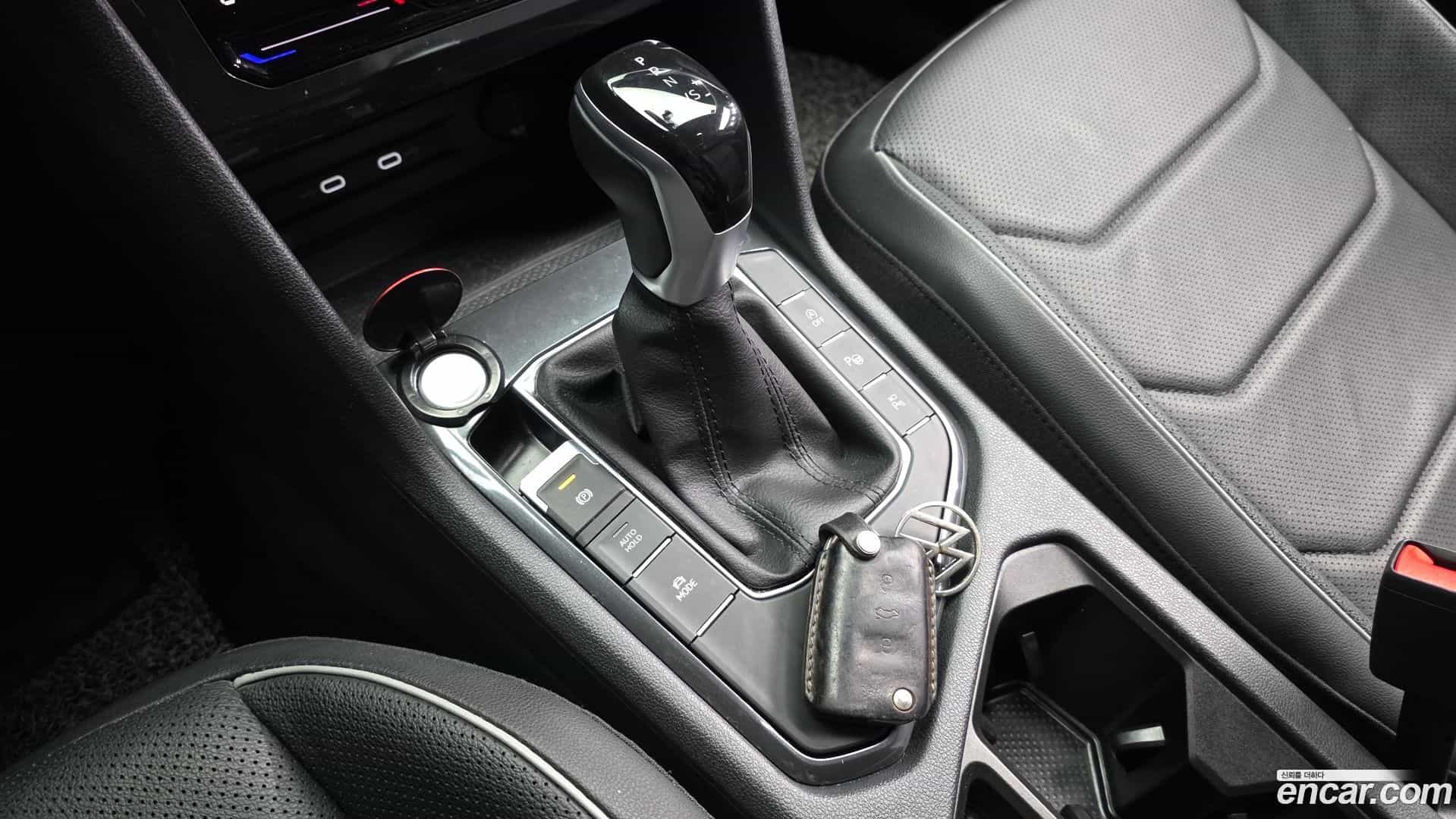 Tiguan Volkswagen 2022.11-INNER-009