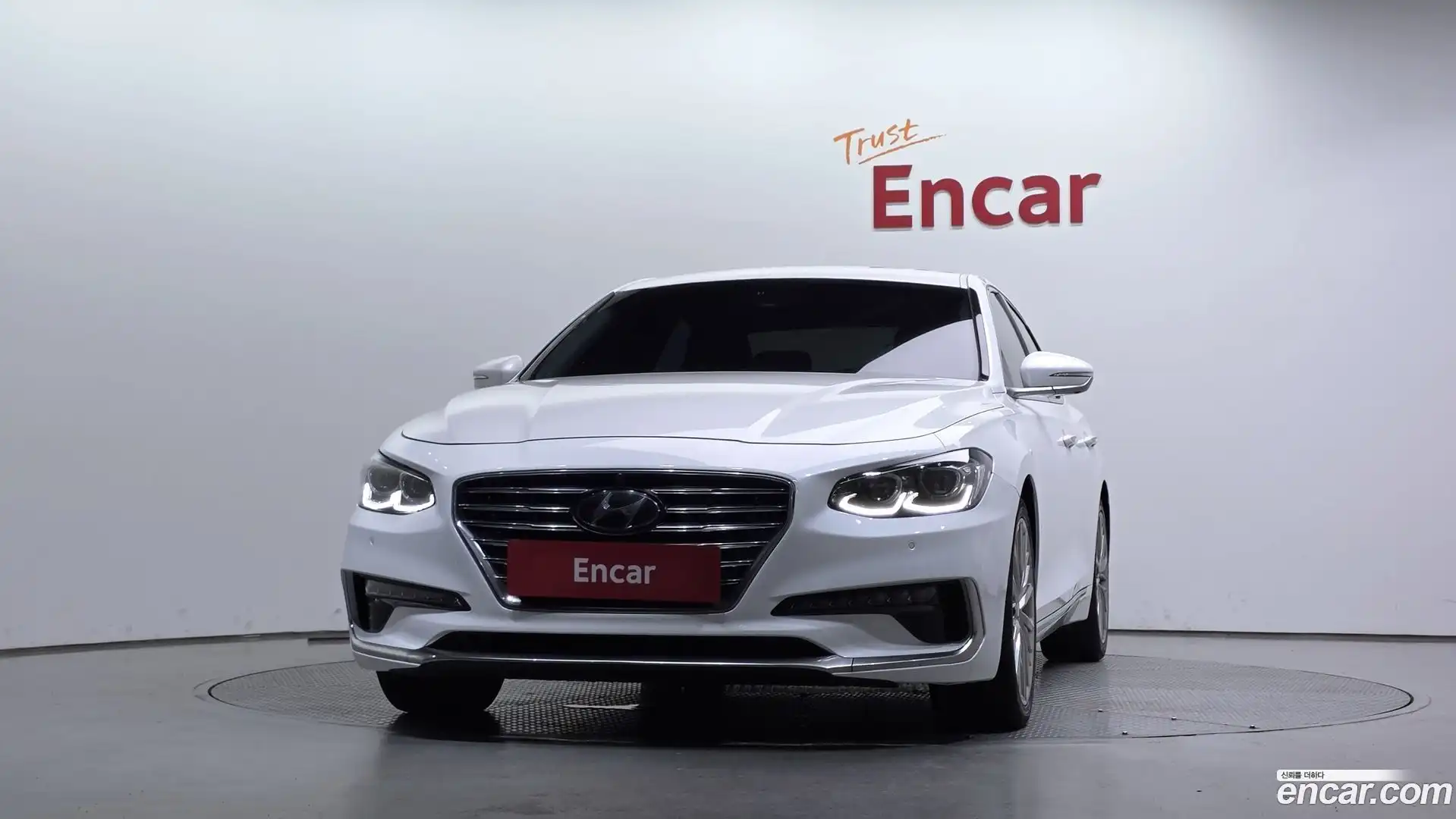 Grandeur Hyundai 2018.0-OUTER-003
