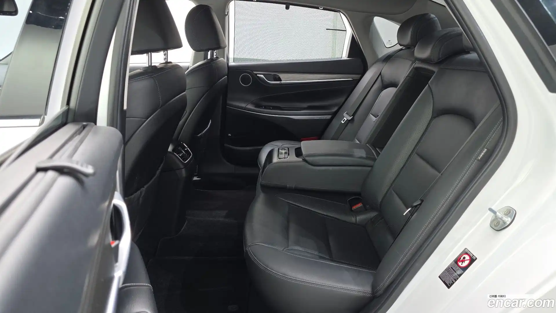 Grandeur Hyundai 2018.0-OPTION-016
