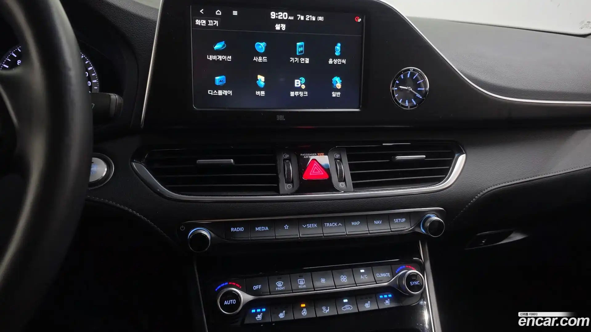 Grandeur Hyundai 2018.0-OPTION-018