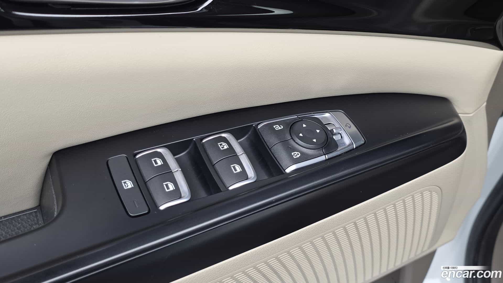 Canival Kia 2021.5-OPTION-023