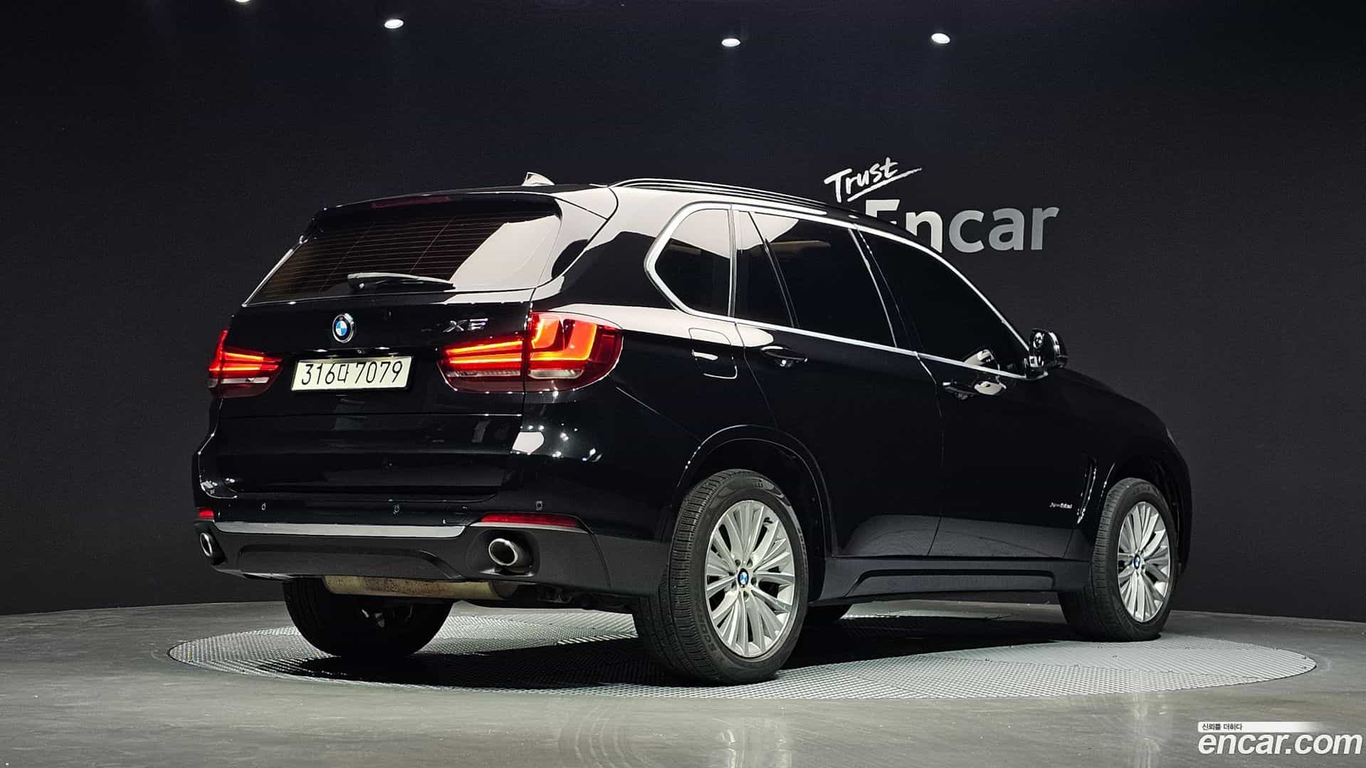 X5 BMW 2013.10-OUTER-002