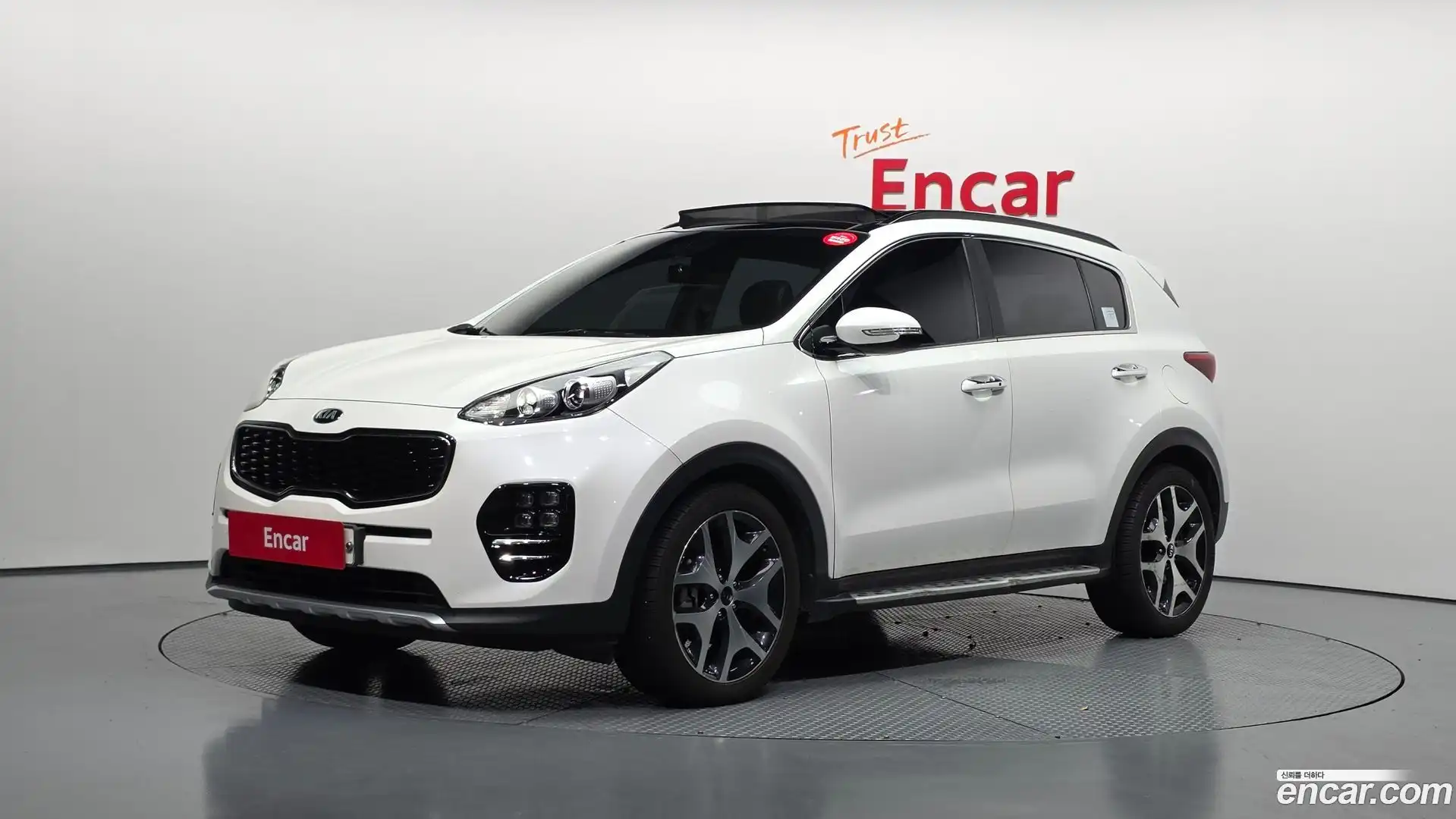 Sportage Kia 2016.11-OUTER-001