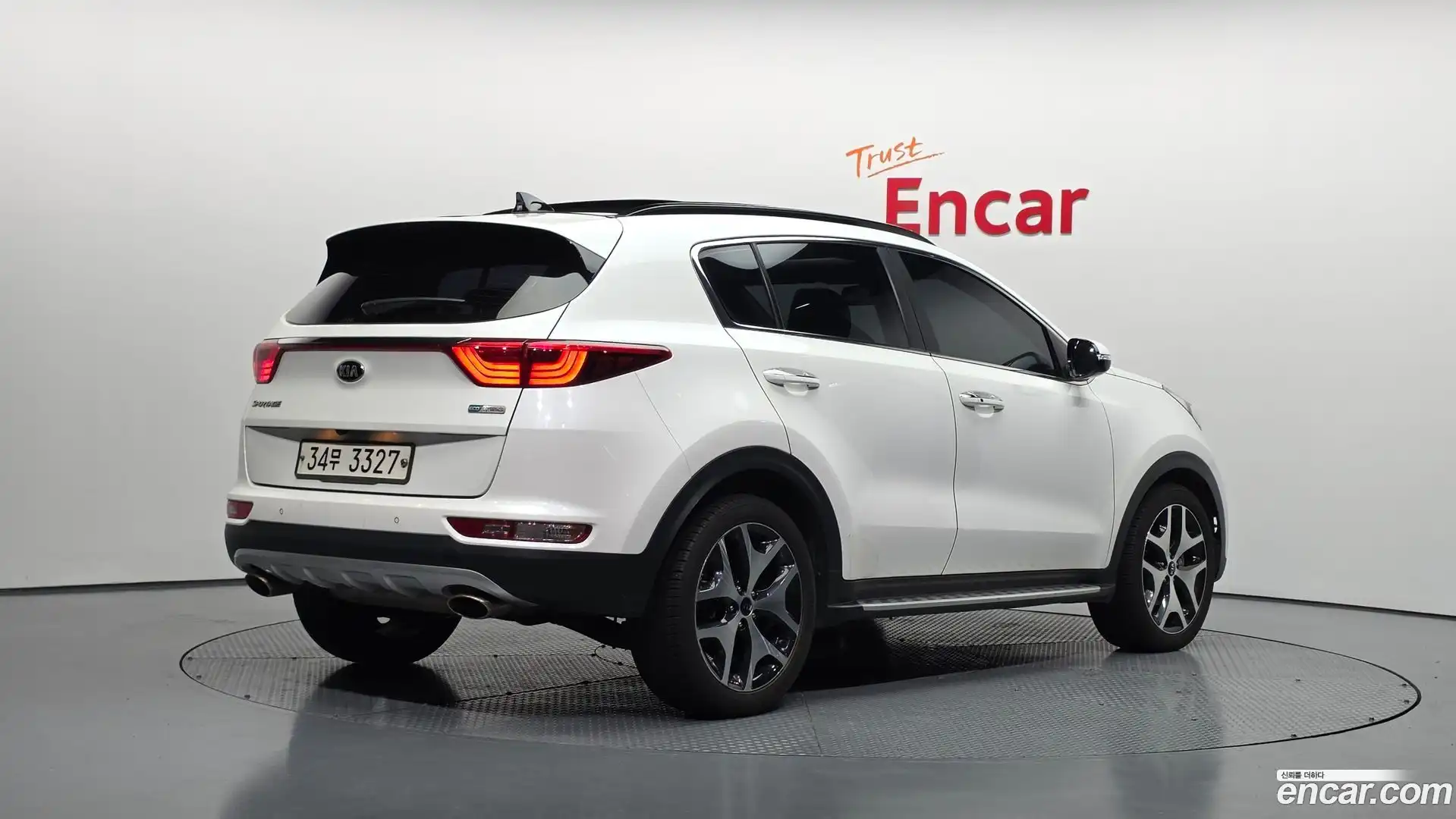 Sportage Kia 2016.11-OUTER-002