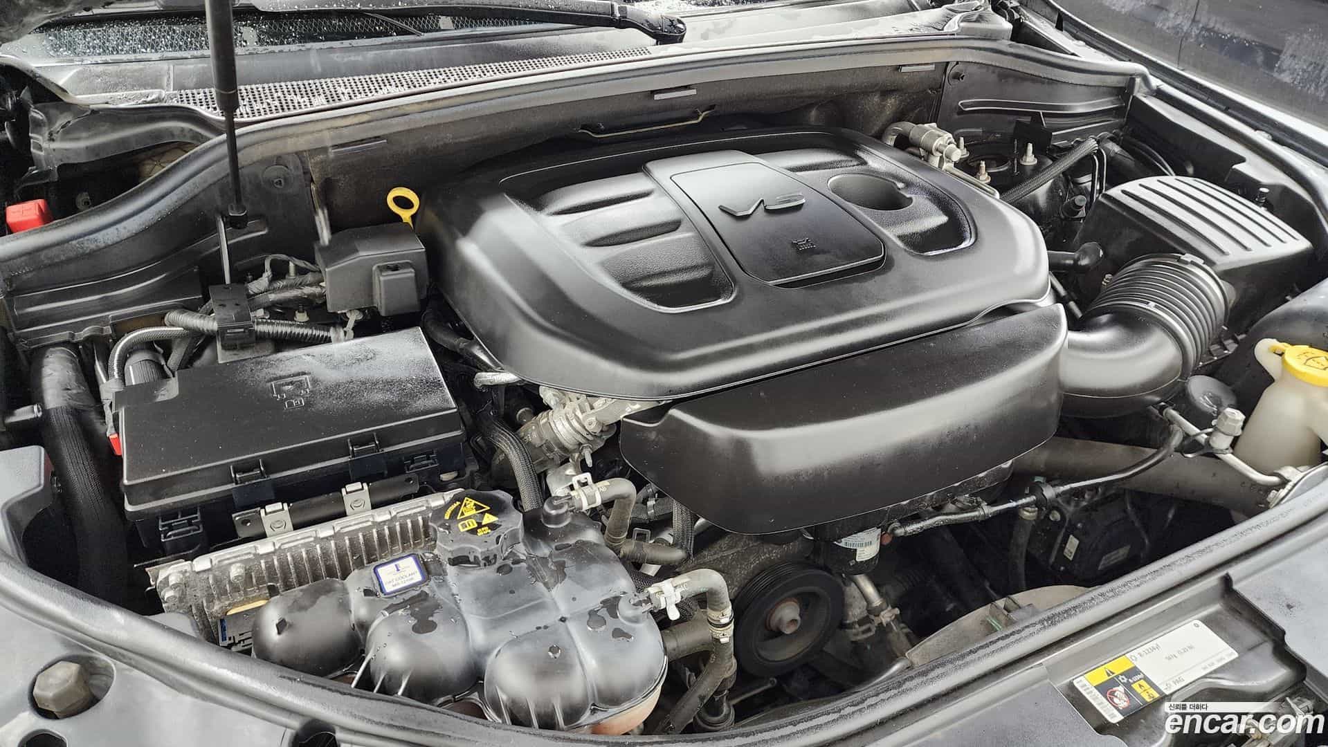 Cherokee Jeep 2020.5-OUTER-006