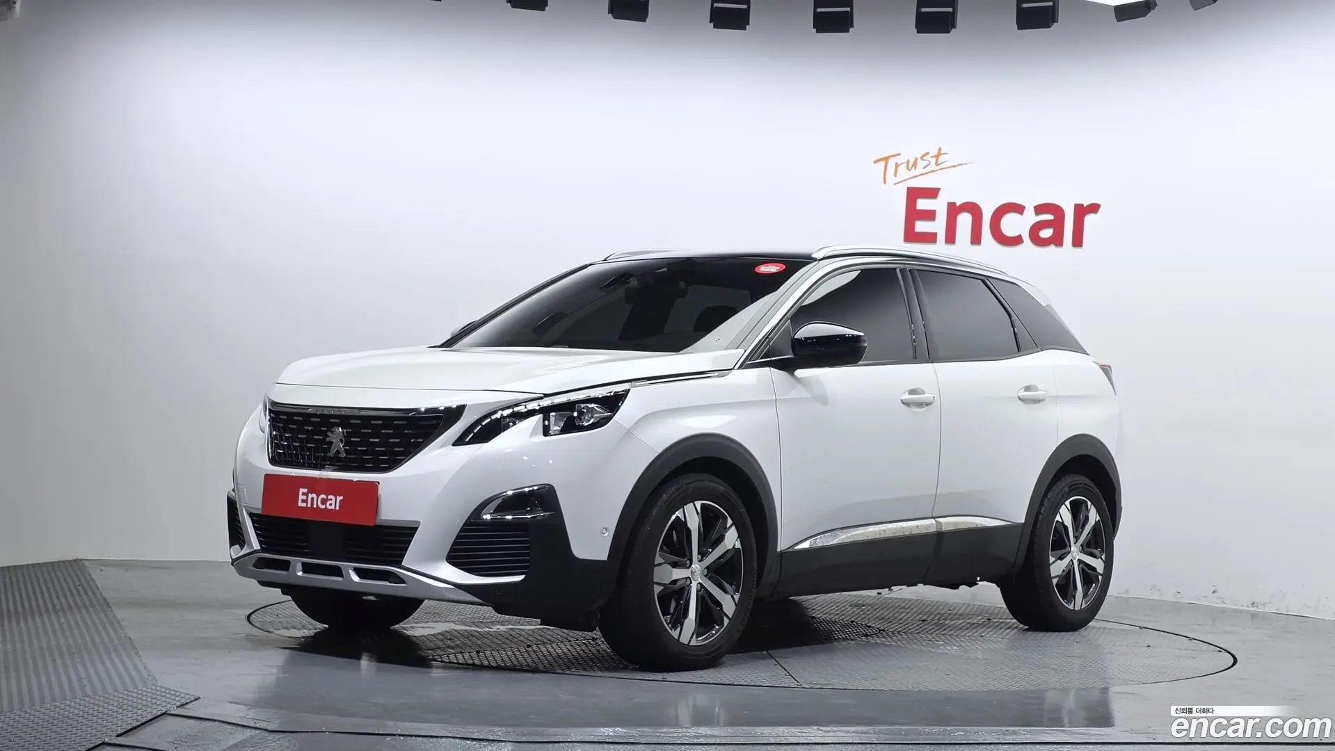 Main__Slider__Photo:3008 Peugeot 2019.11-0