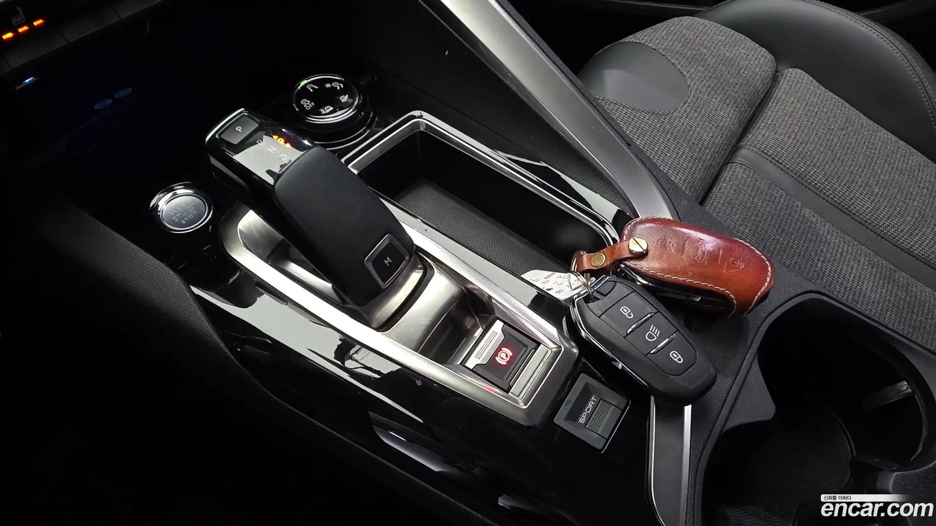 3008 Peugeot 2019.11-INNER-009