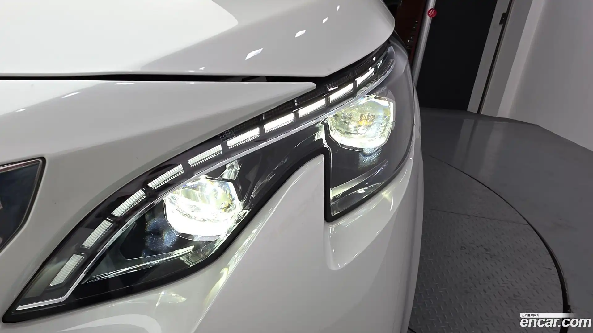 3008 Peugeot 2019.11-OUTER-032