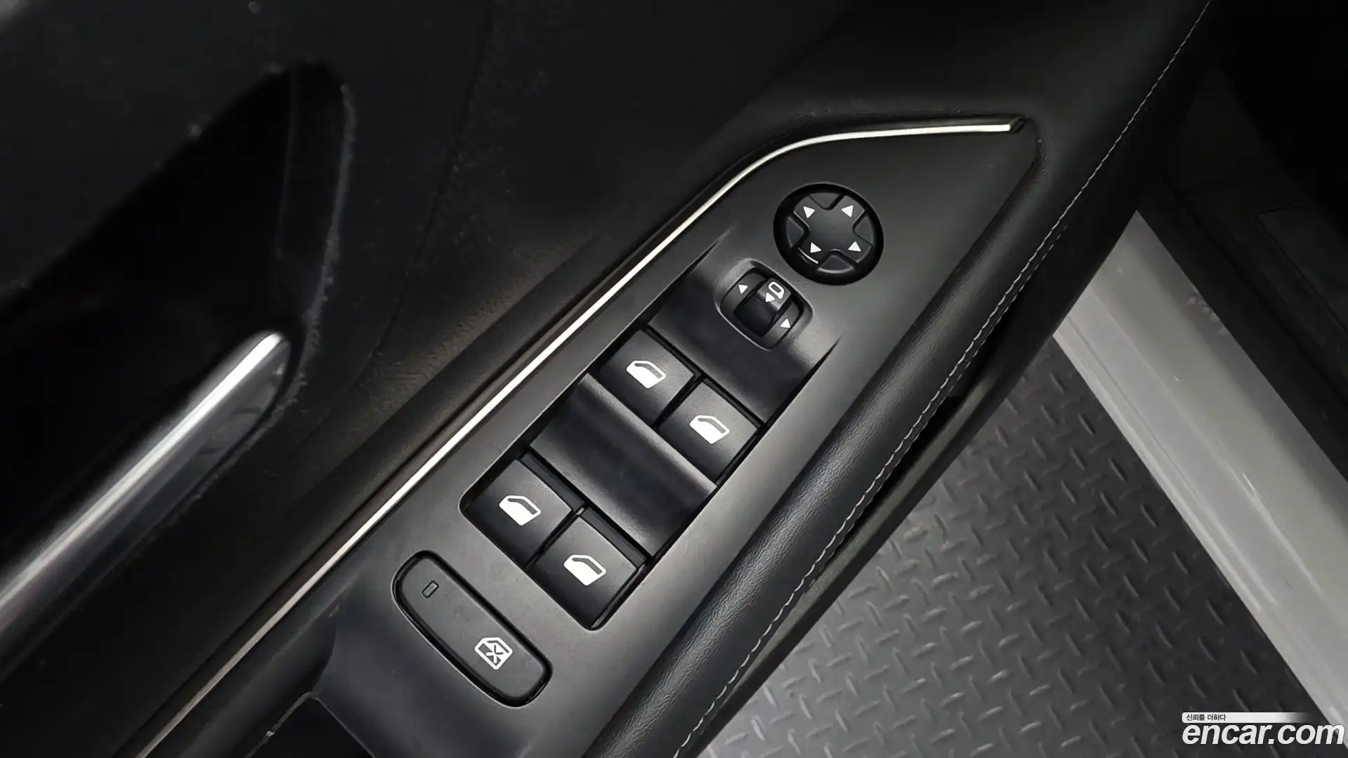 3008 Peugeot 2019.11-OPTION-040