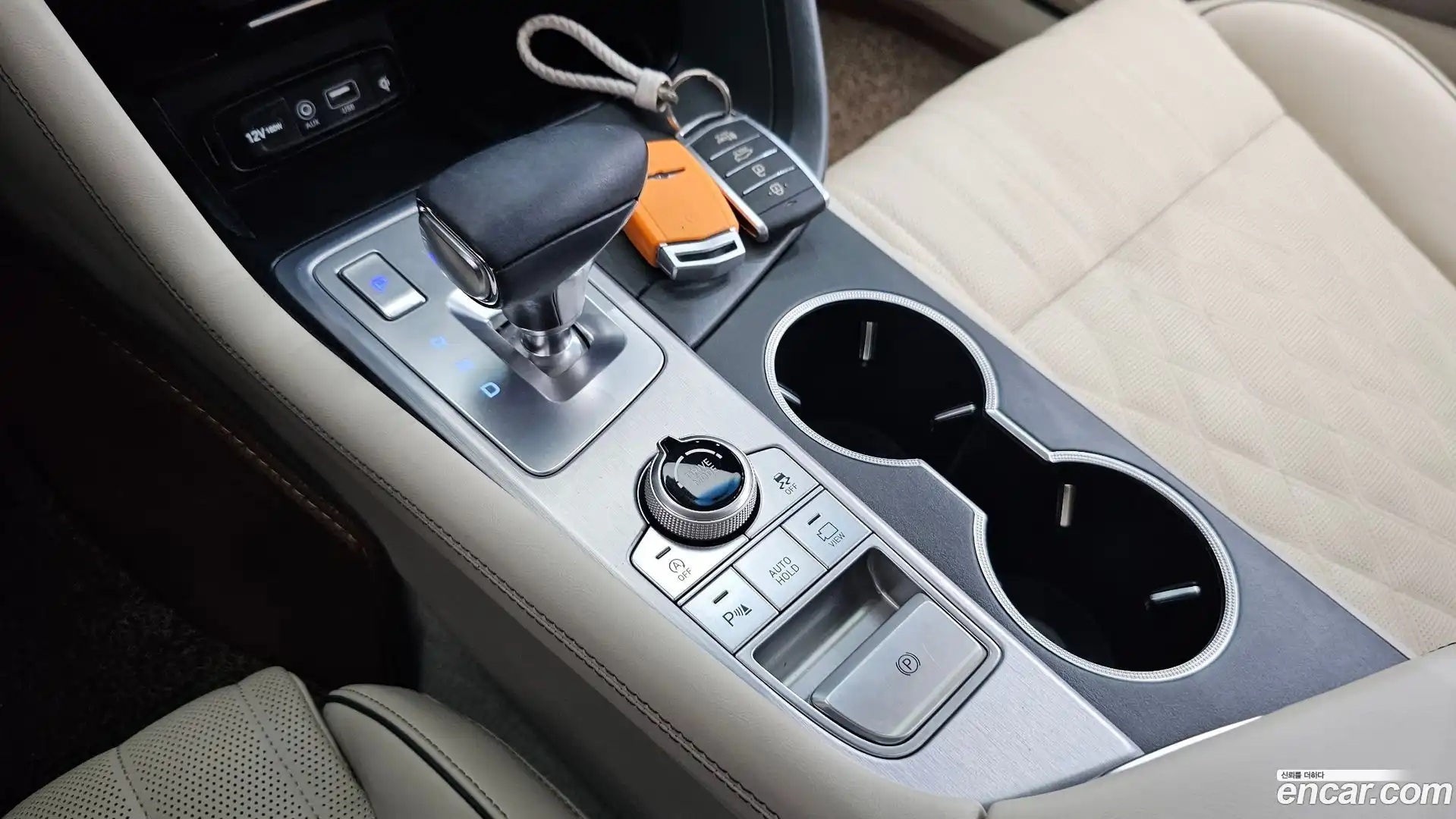 G70 Genesis 2019.0-INNER-009