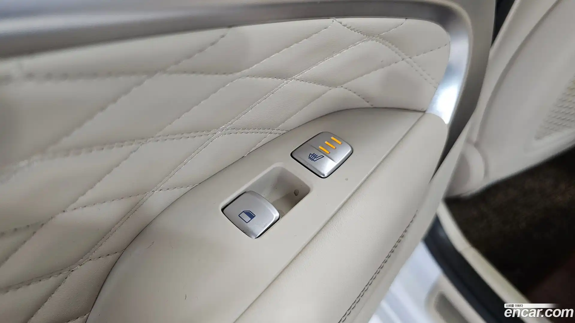 G70 Genesis 2019.0-OPTION-017