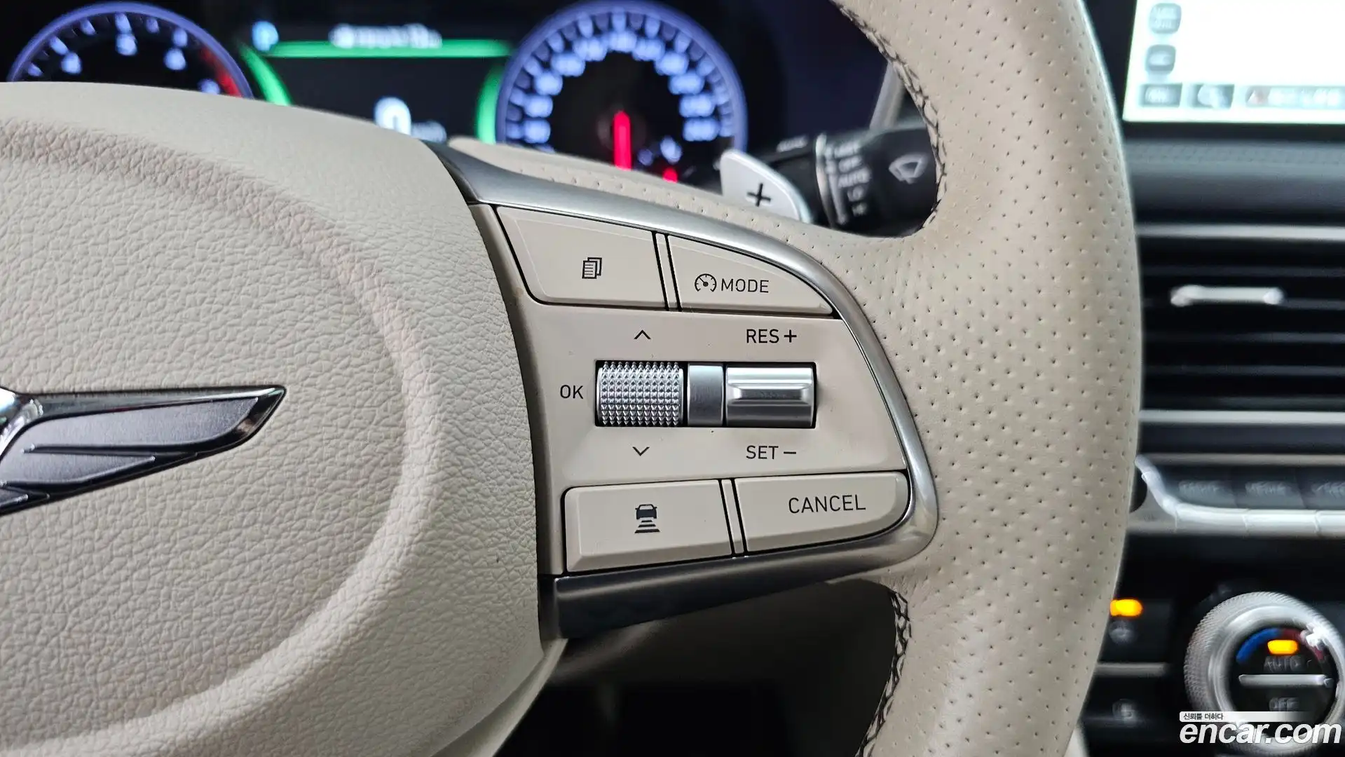 G70 Genesis 2019.0-OPTION-021