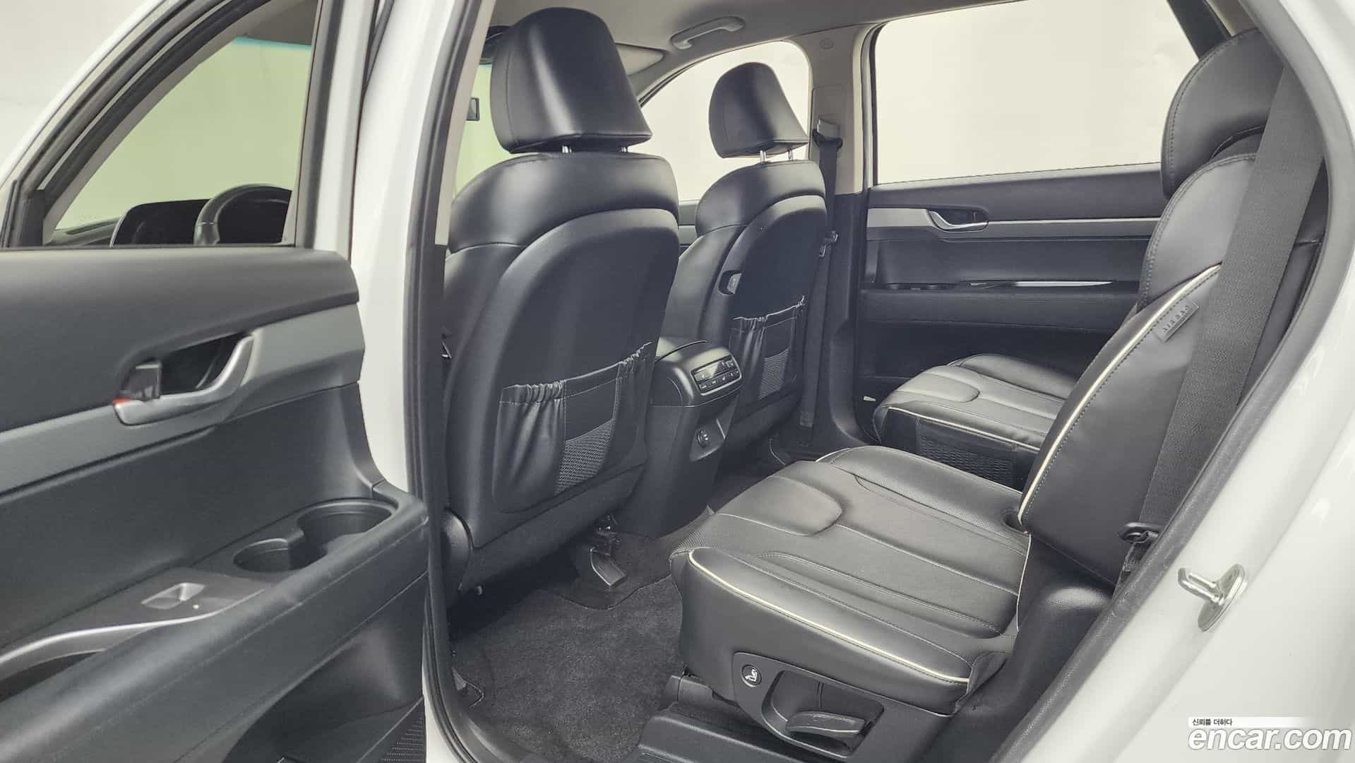 Palisade Hyundai 2022.7-INNER-036