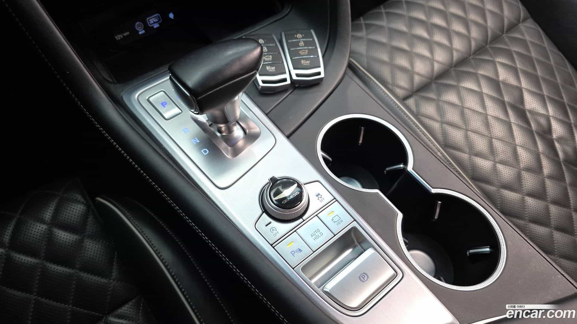 G70 Genesis 2017.8-INNER-009