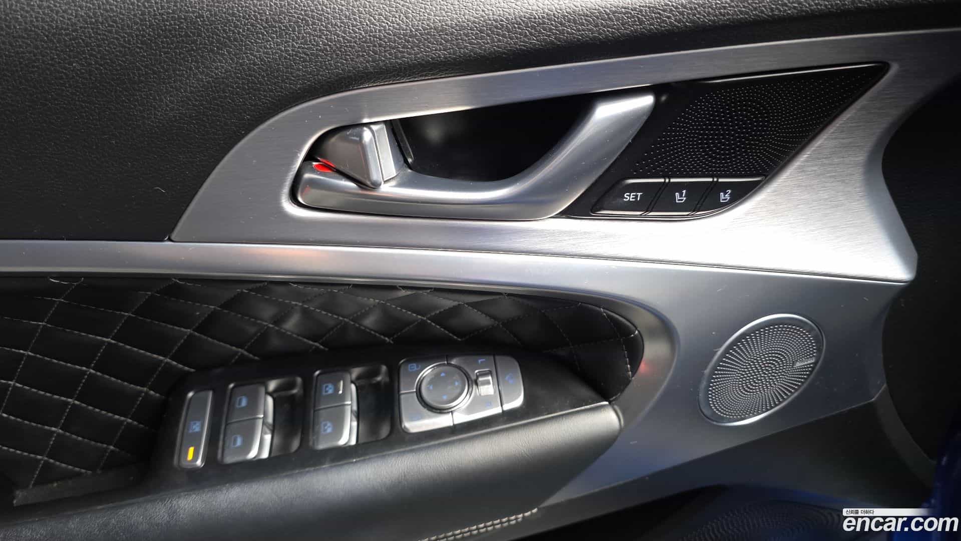 G70 Genesis 2017.8-OPTION-019