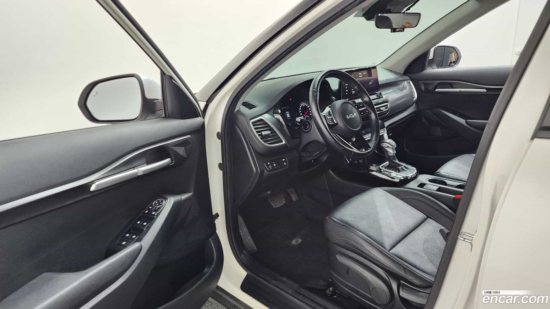 Seltos Kia 2022.3-INNER-010