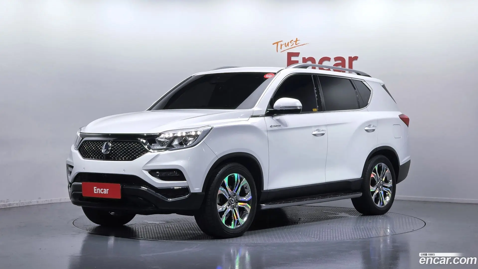 Main__Slider__Photo:Rexton KG Mobility 2019.4-0