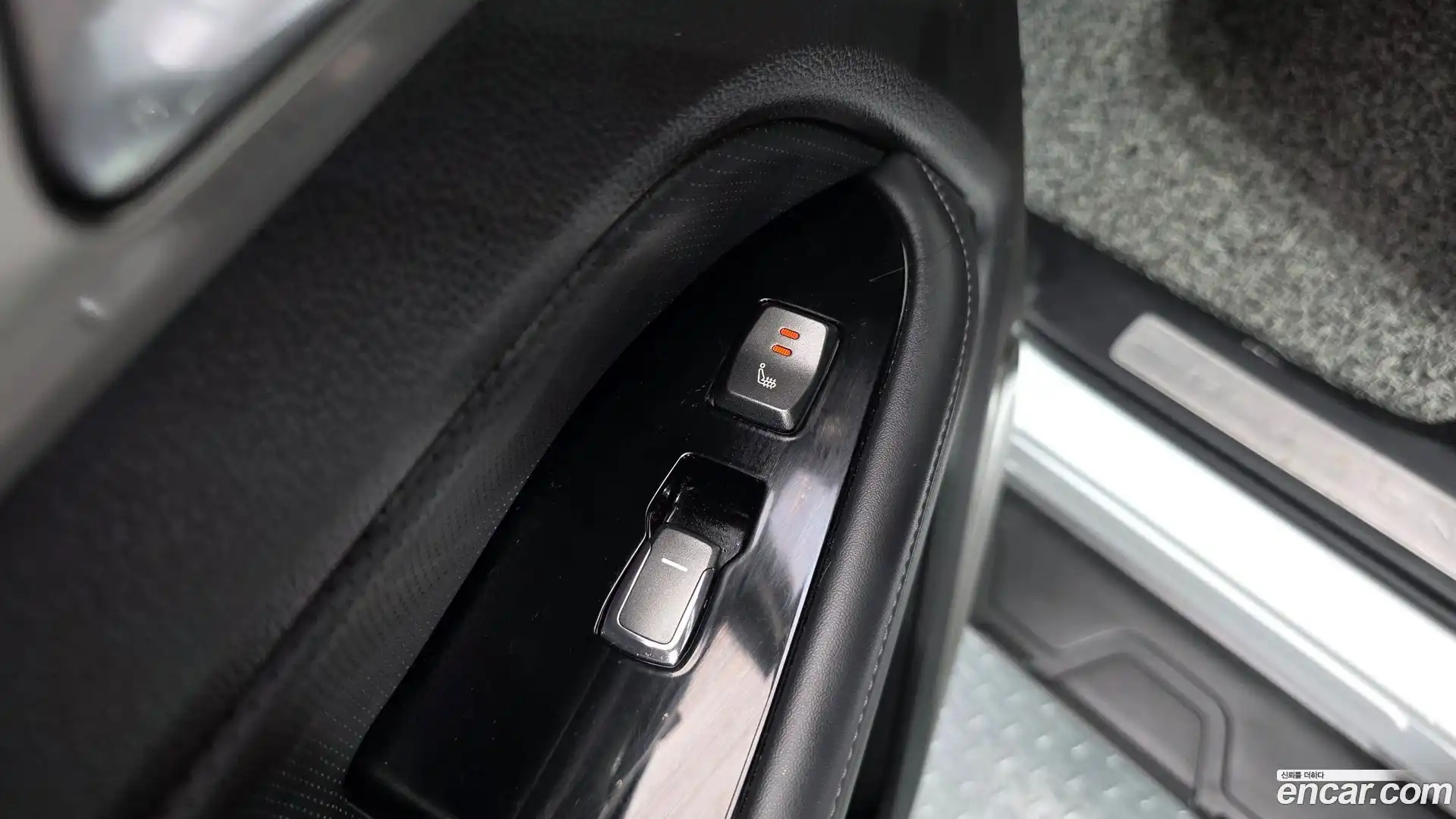 Rexton KG Mobility 2019.4-OPTION-042