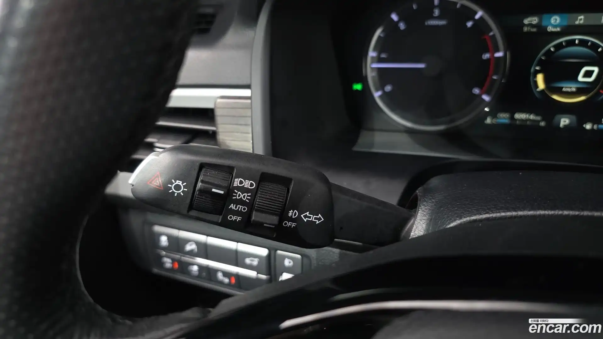 Rexton KG Mobility 2019.4-OPTION-045