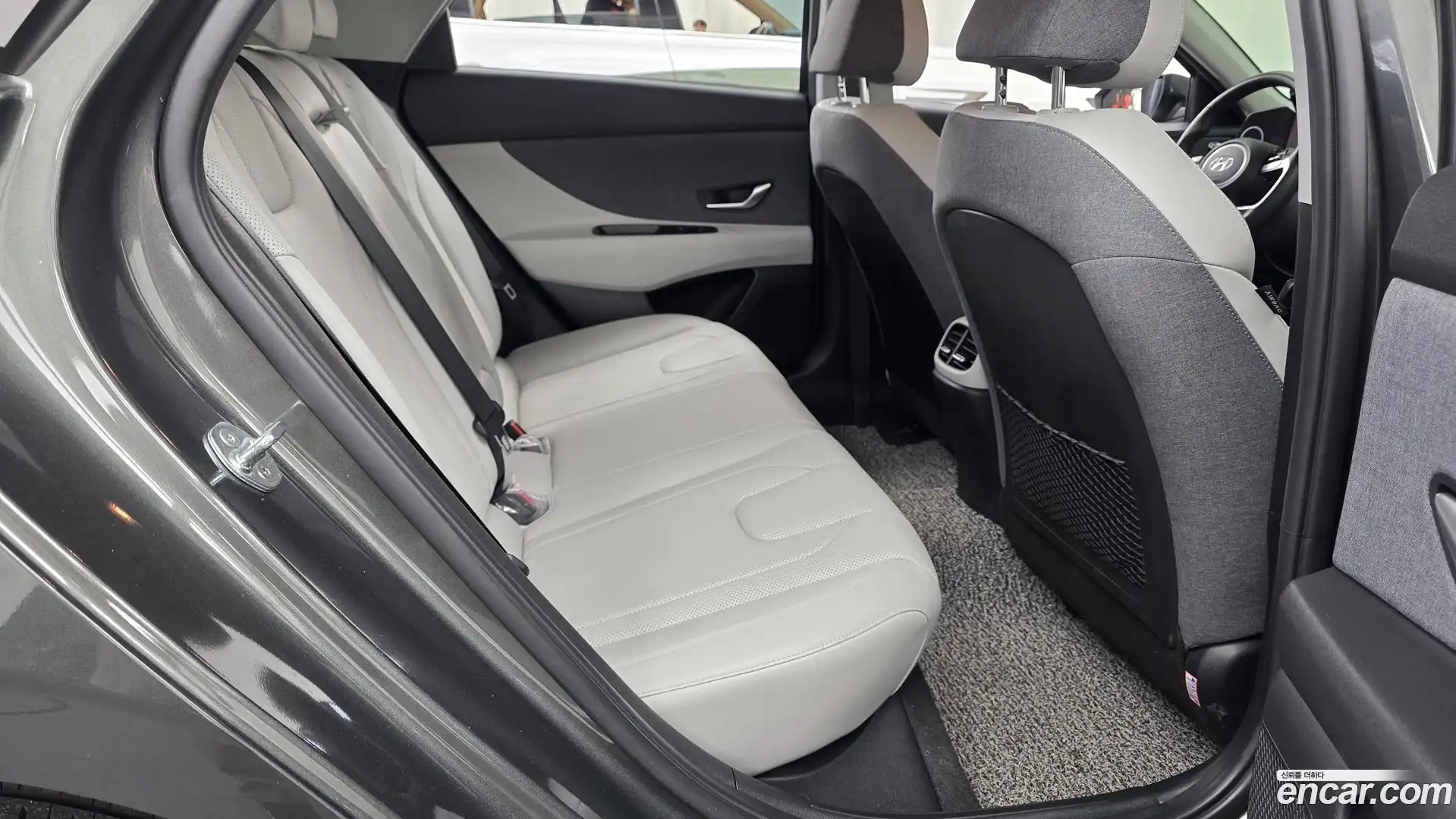 AVANTE Hyundai 2021.2-OPTION-015