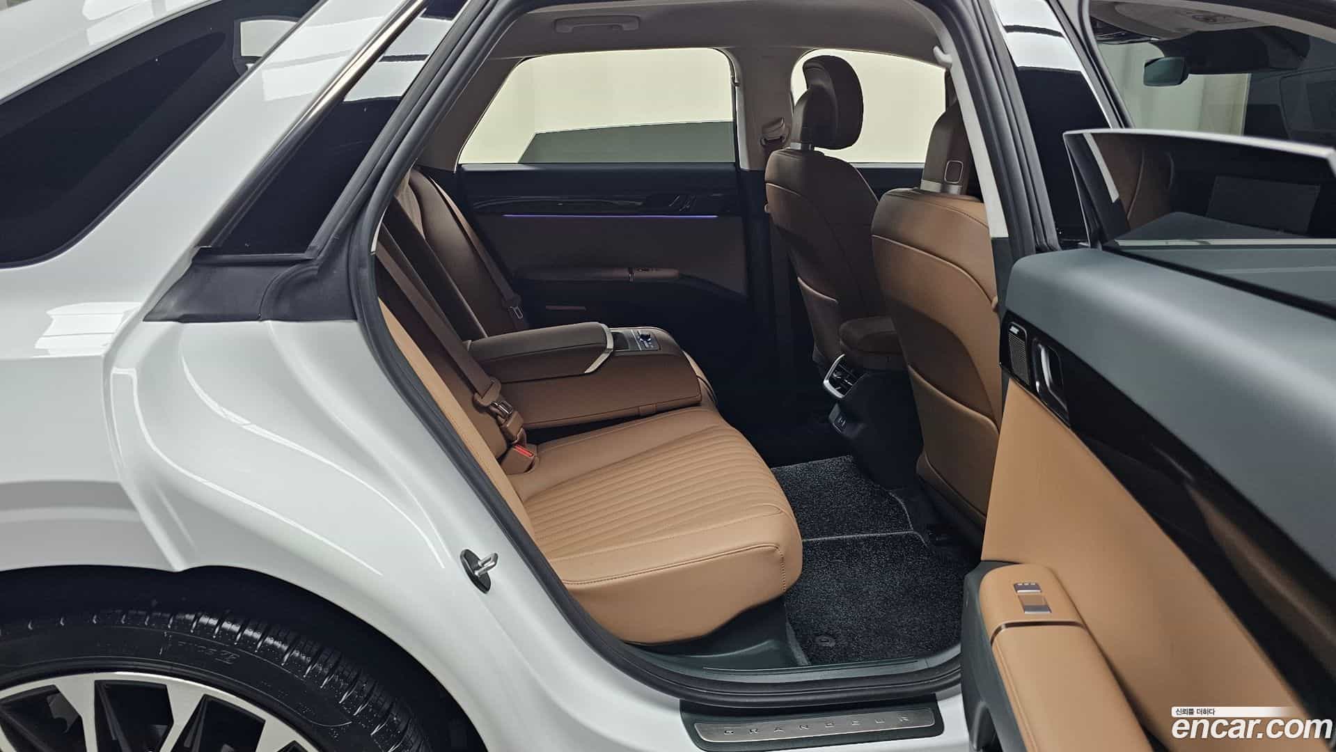Grandeur Hyundai 2025.5-OPTION-015