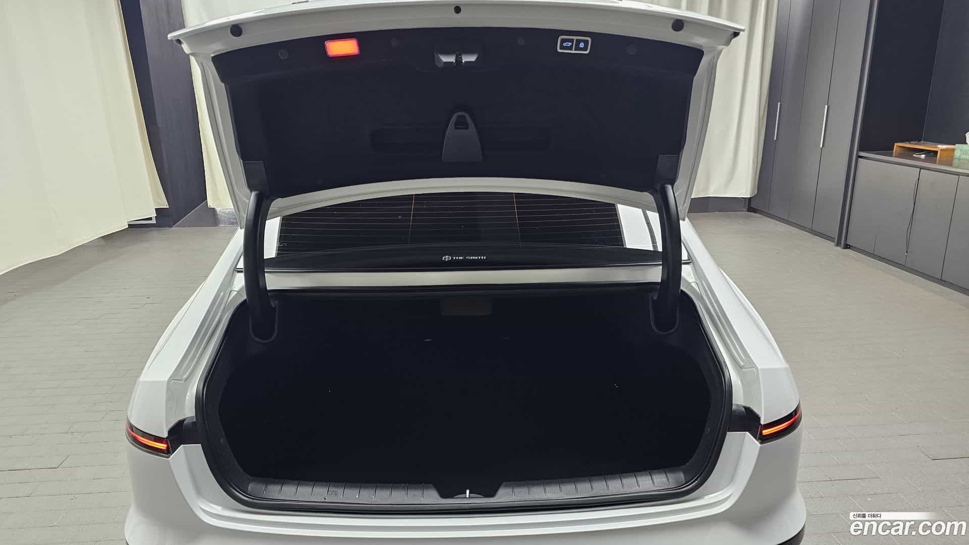 Grandeur Hyundai 2025.5-OPTION-021