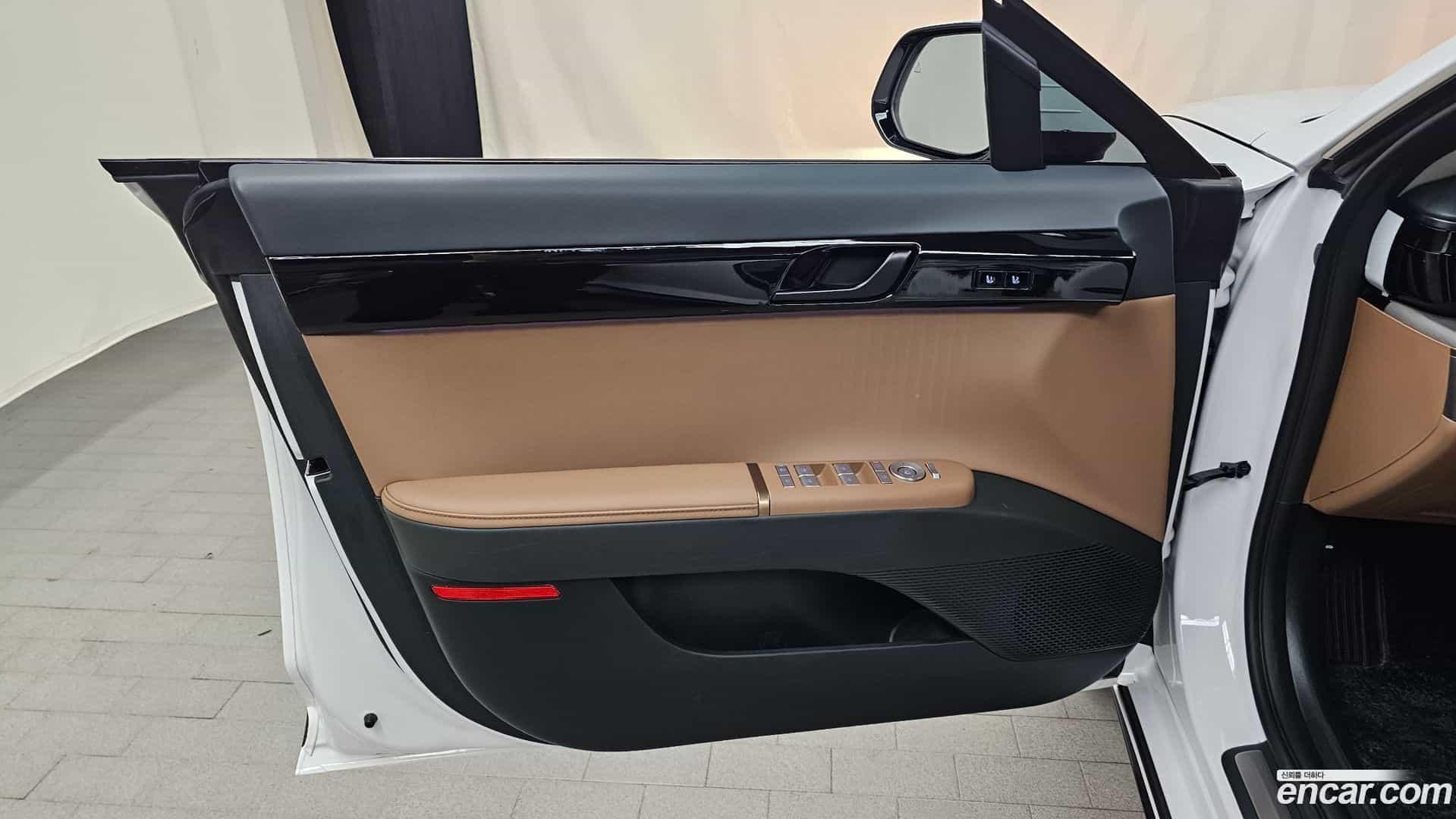 Grandeur Hyundai 2025.5-INNER-034