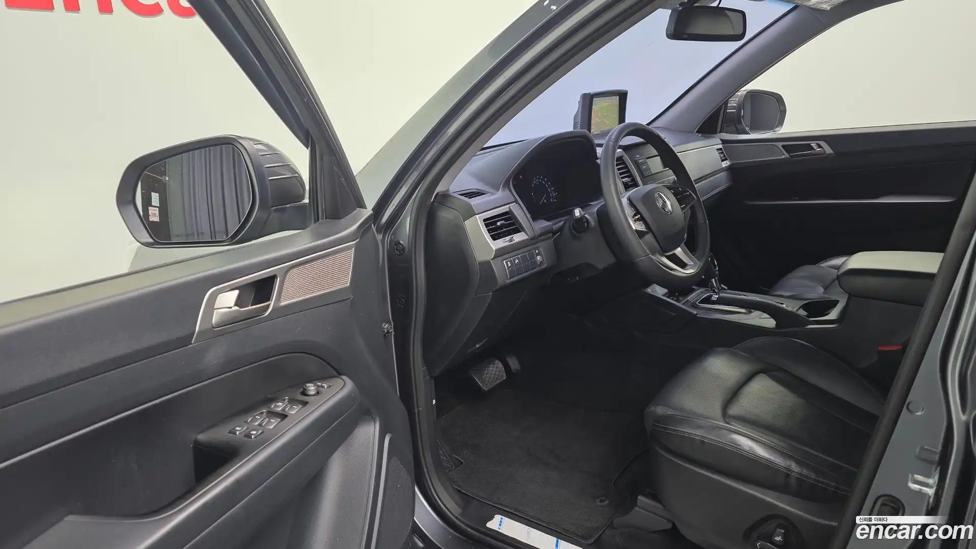 Rexton KG Mobility 2018.4-OPTION-015