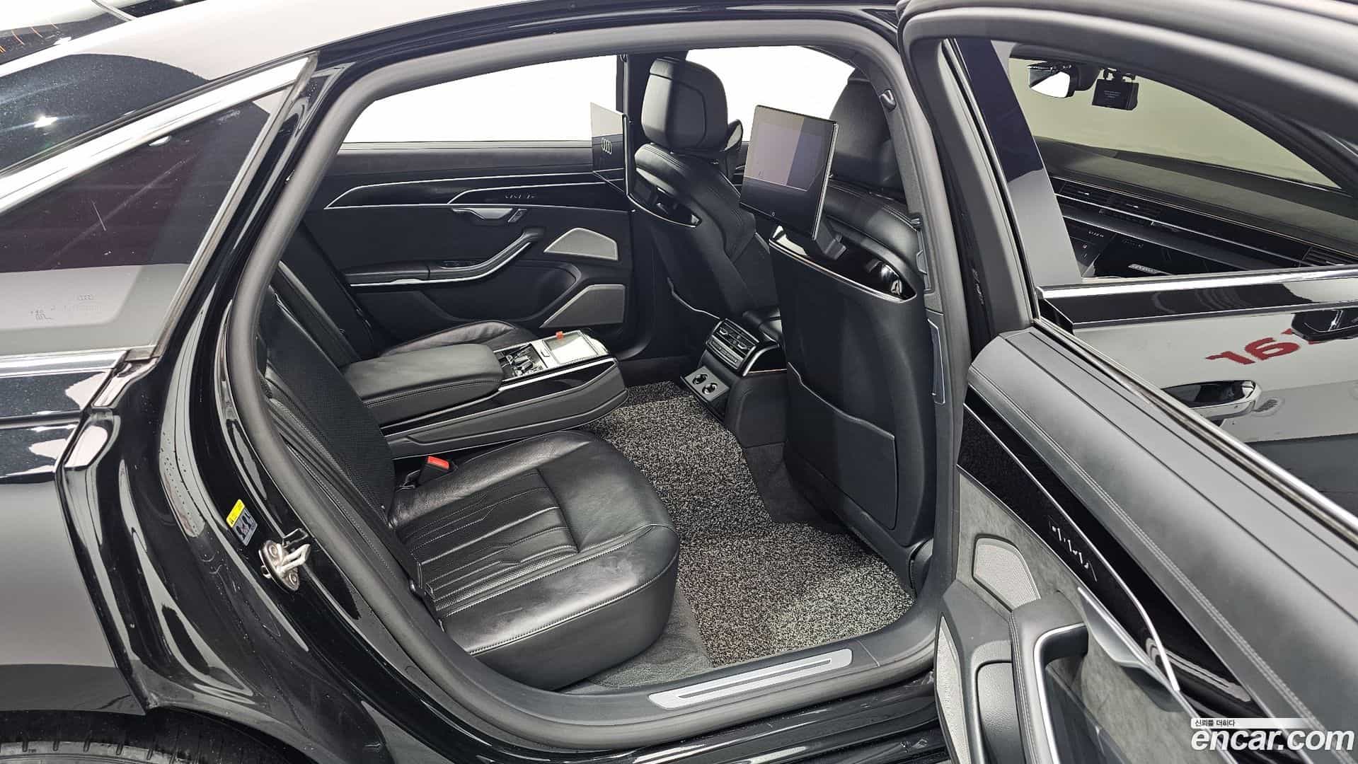 A8 Audi 2021.8-OPTION-015
