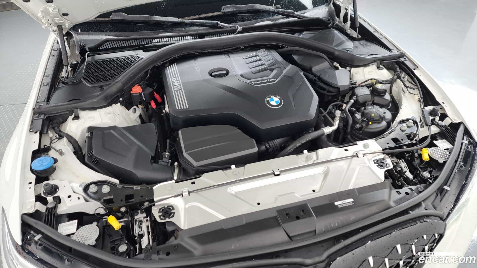 3-Series BMW 2022.9-OUTER-006