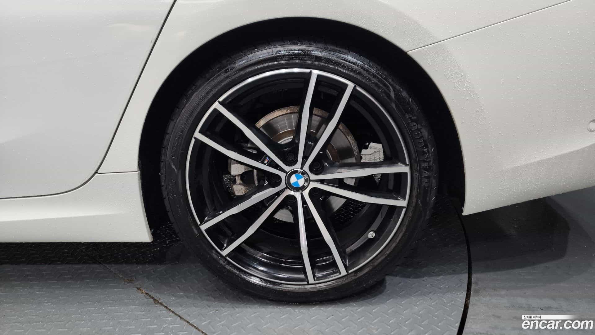 3-Series BMW 2022.9-OUTER-031