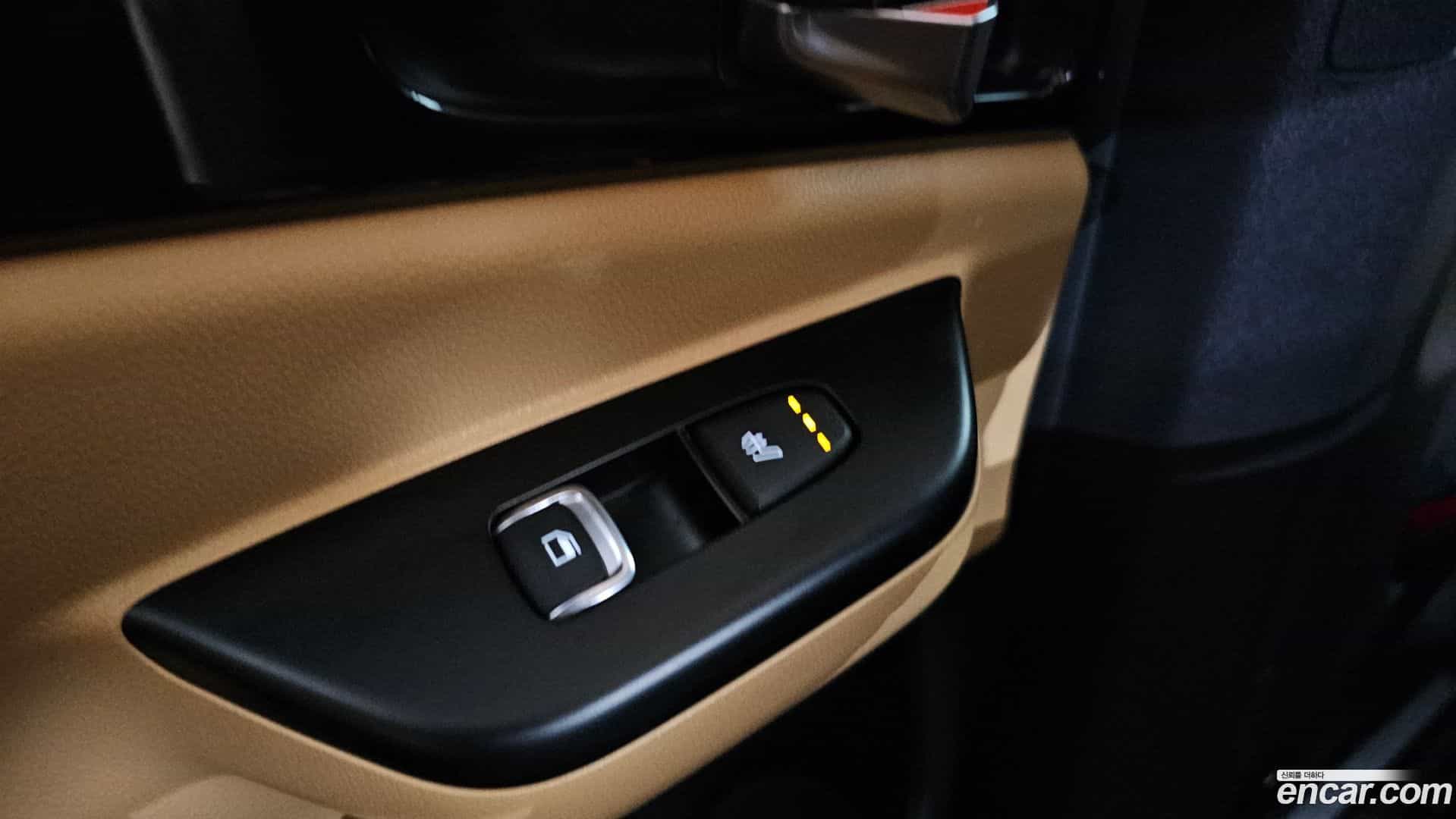 Canival Kia 2020.10-OPTION-024