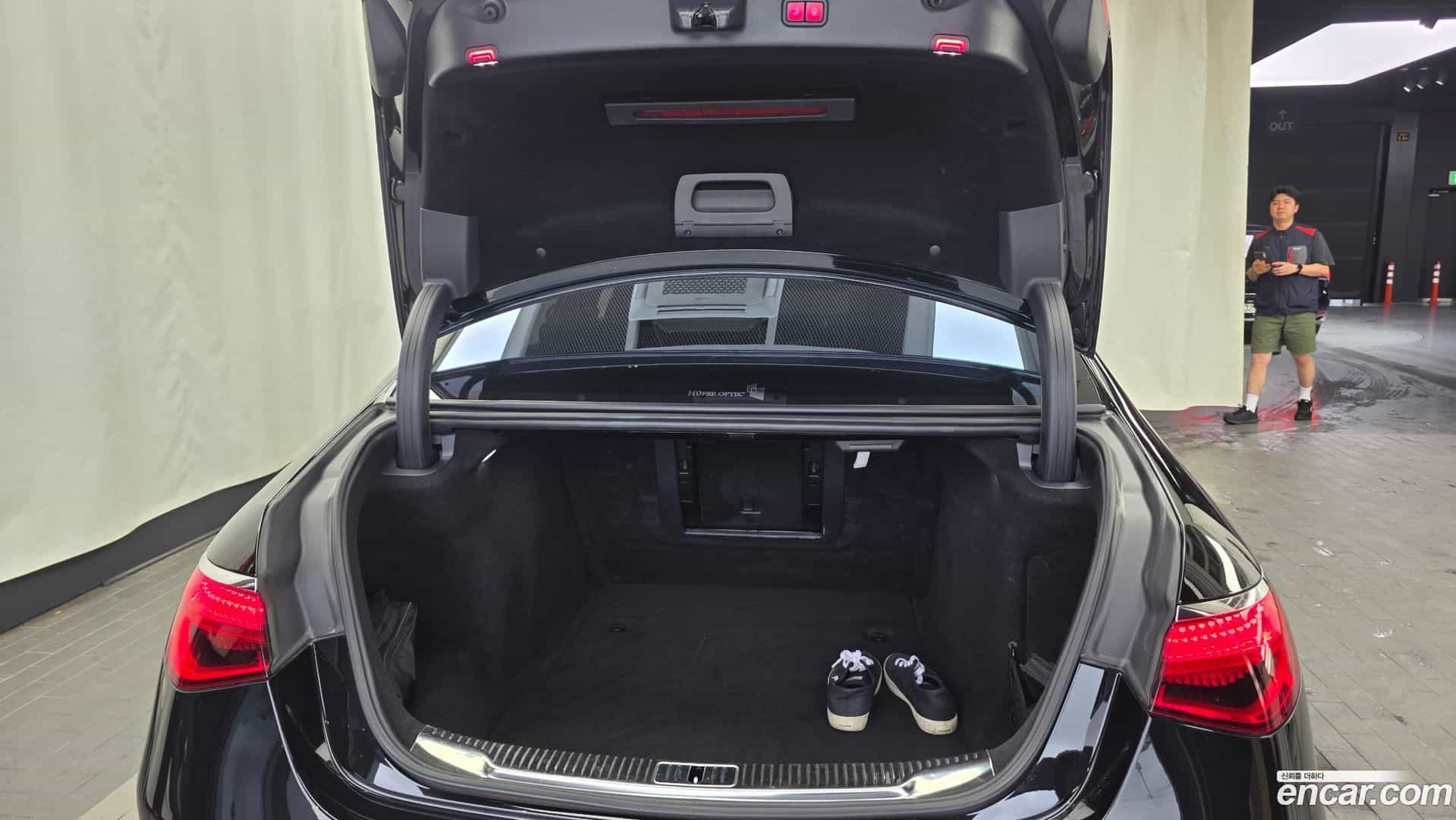 S-Class Mercedes-Benz 2021.9-OPTION-024
