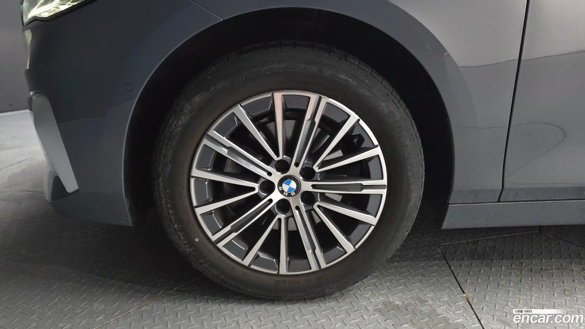 2-Series BMW 2022.11-OUTER-005