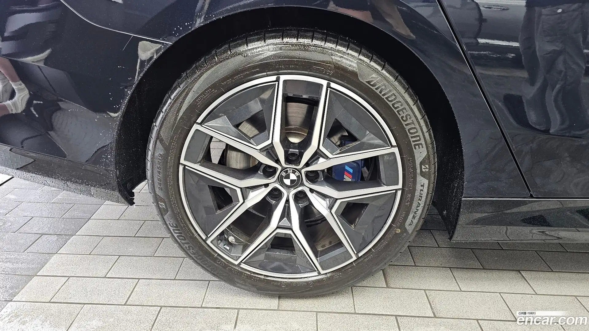 5-Series BMW 2024.1-OUTER-005