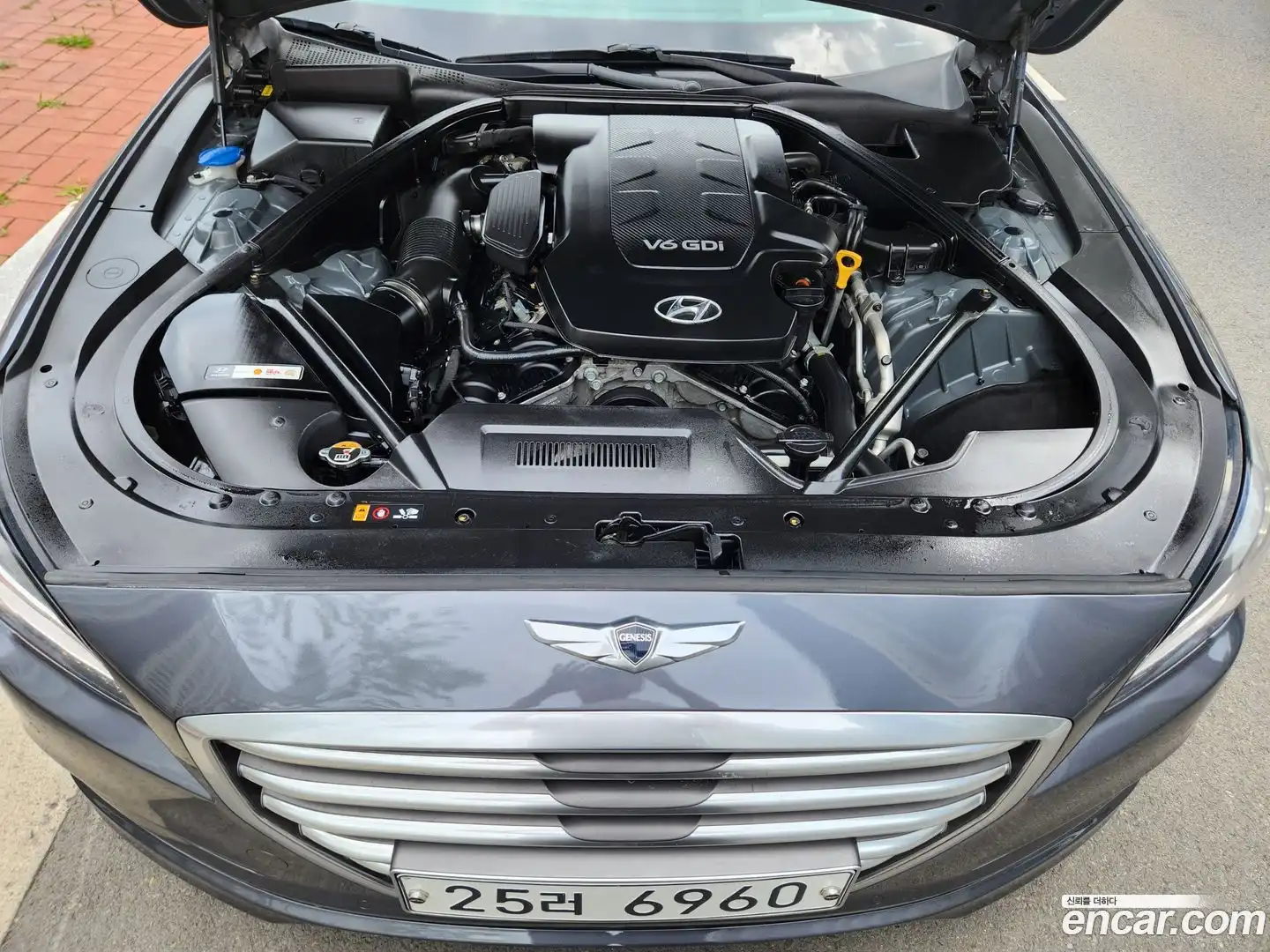 Genesis Hyundai 2014.9-INNER-007