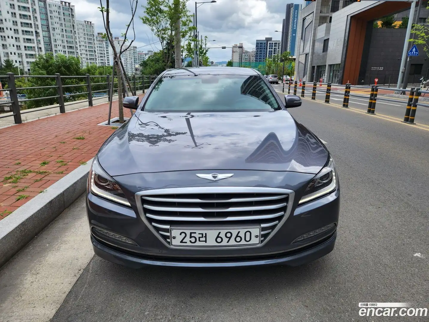 Genesis Hyundai 2014.9-INNER-008