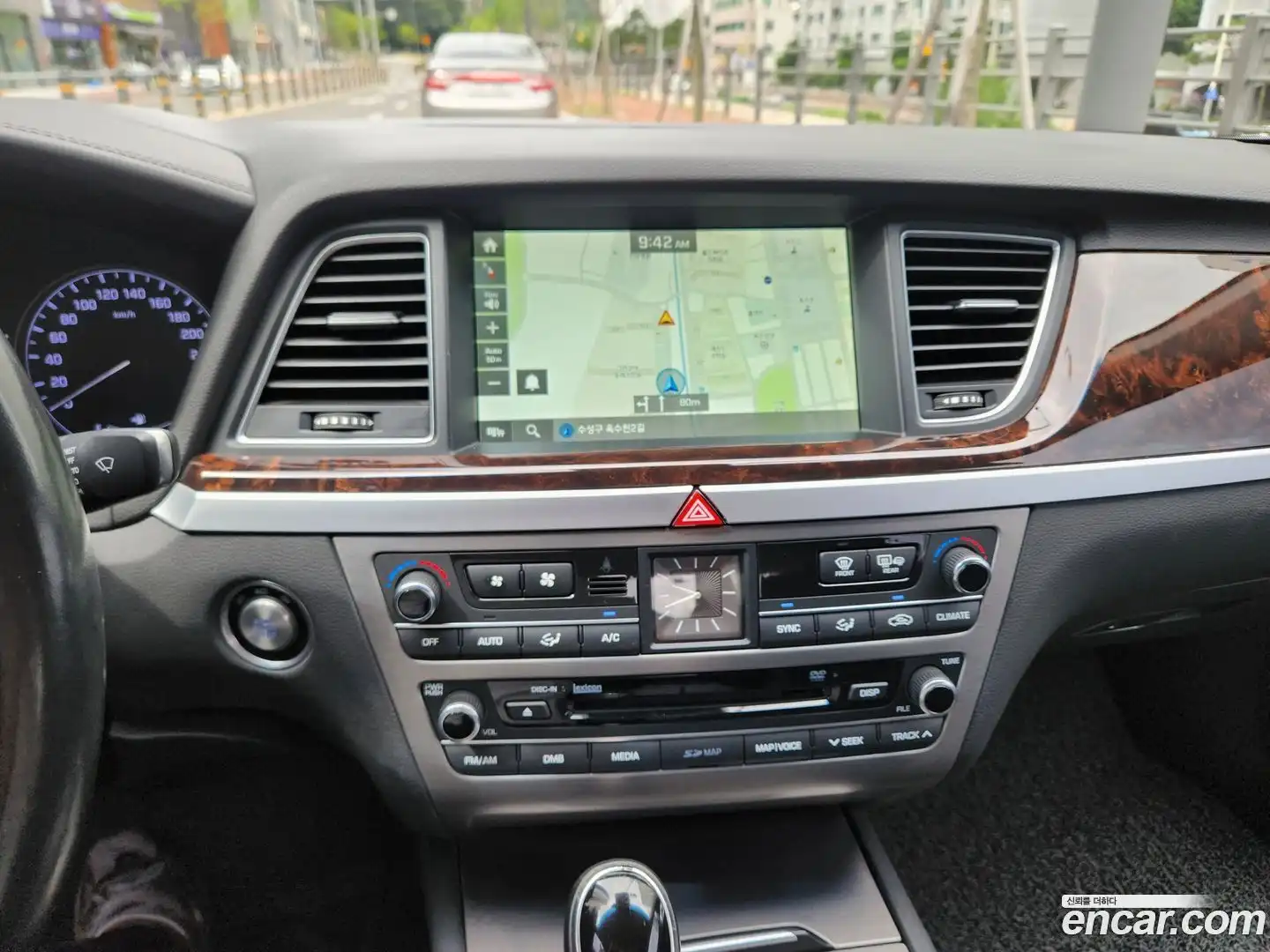 Genesis Hyundai 2014.9-OPTION-020