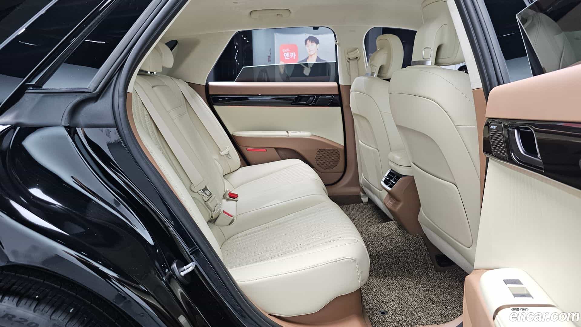 Grandeur Hyundai 2024.9-OPTION-015