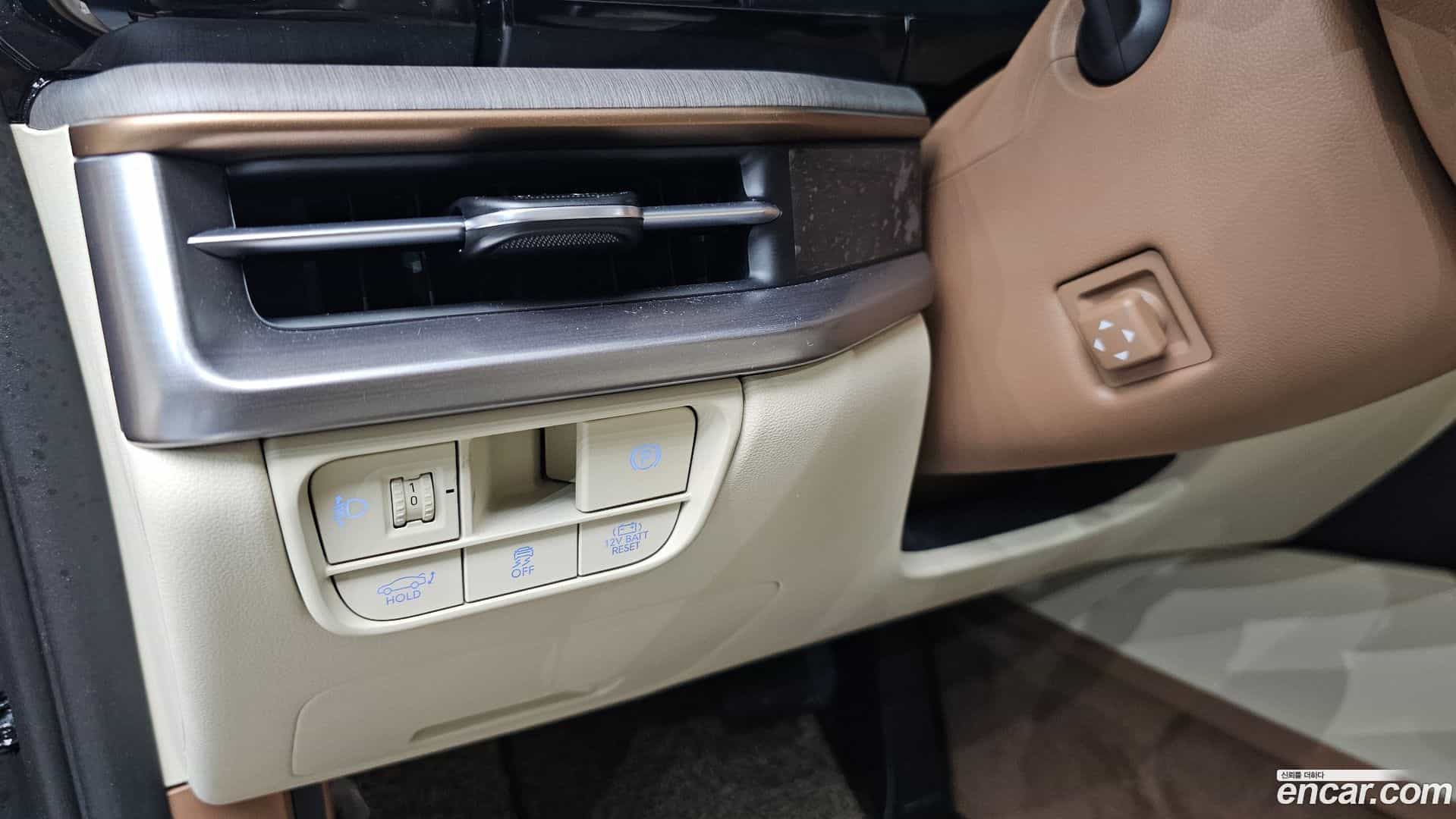 Grandeur Hyundai 2024.9-OPTION-018