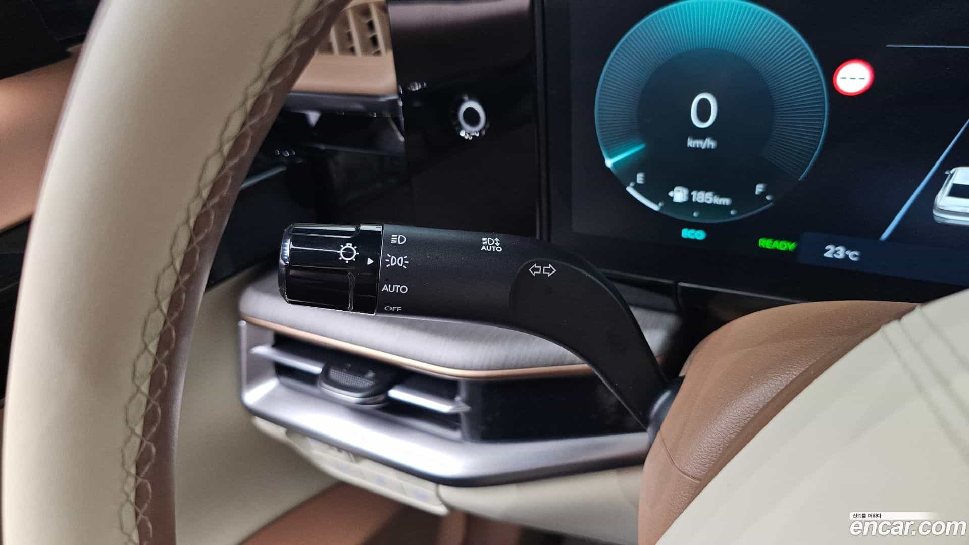 Grandeur Hyundai 2024.9-OPTION-019