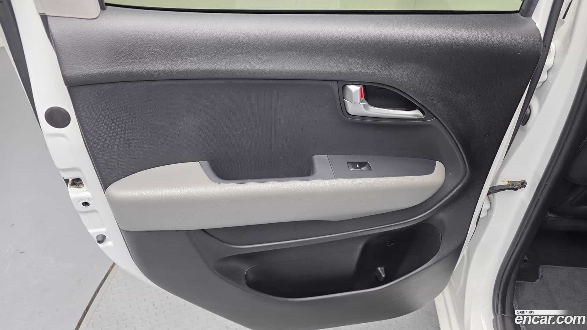 RAY Kia 2023.10-INNER-035