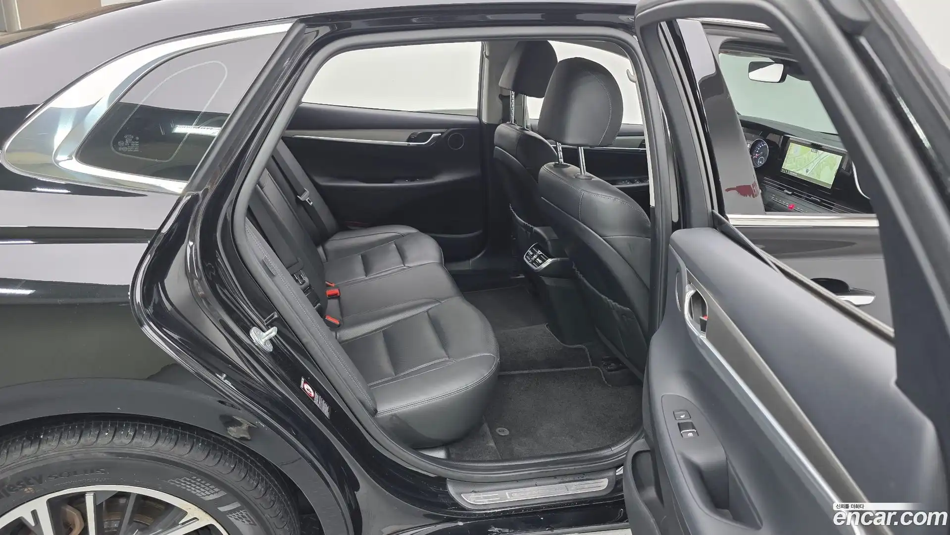 Grandeur Hyundai 2022.4-OPTION-015
