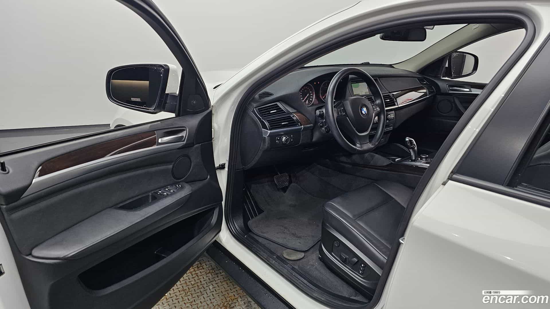 X6 BMW 2013.11-INNER-010