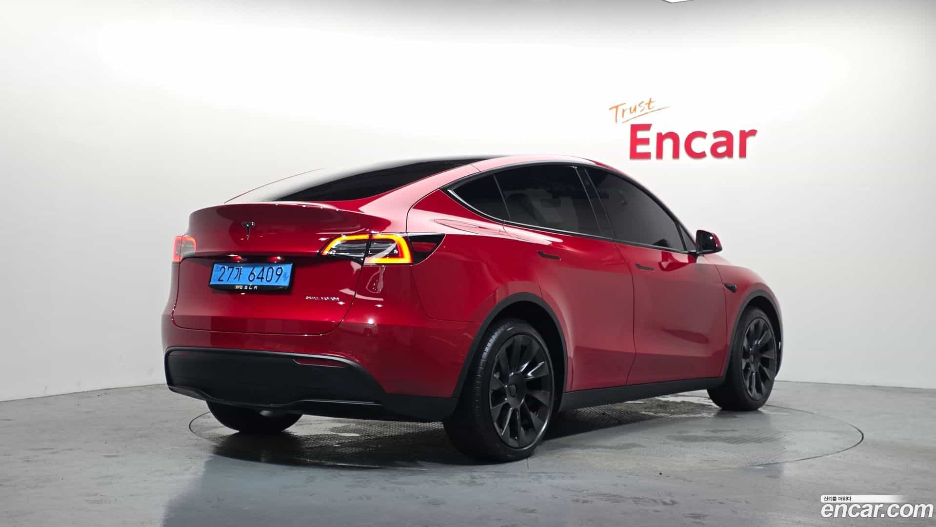 Model Y Tesla 2022.5-OUTER-002