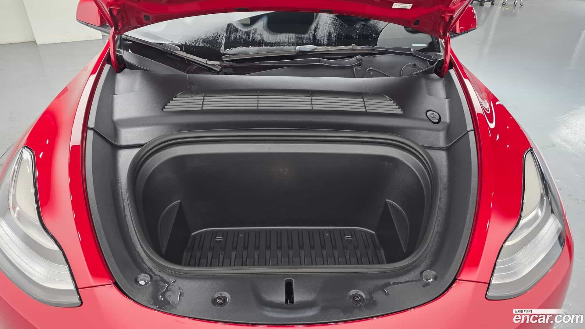 Model Y Tesla 2022.5-OUTER-006